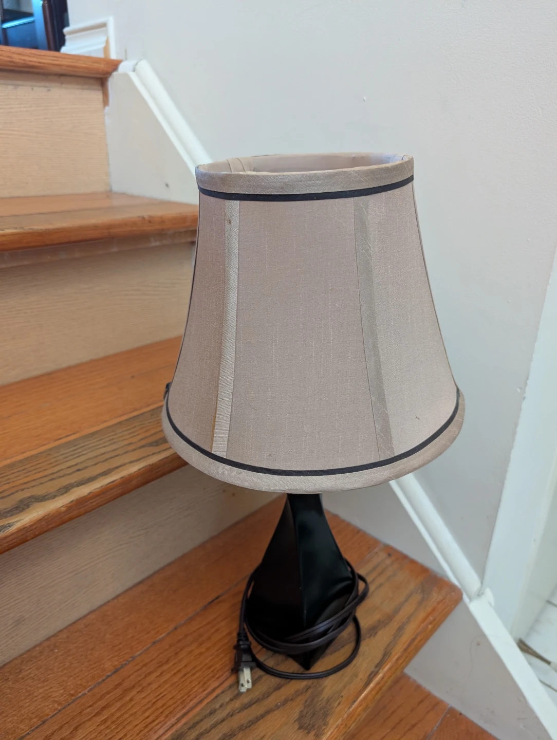 Black Twisted Base Table Lamp with Beige Shade