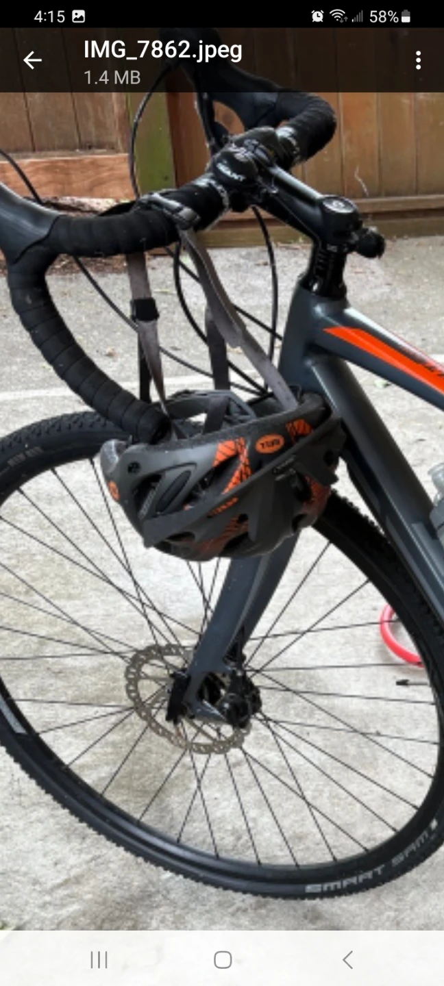 Giant Revel Bike with Schwinn Bike Trainer - photo 3