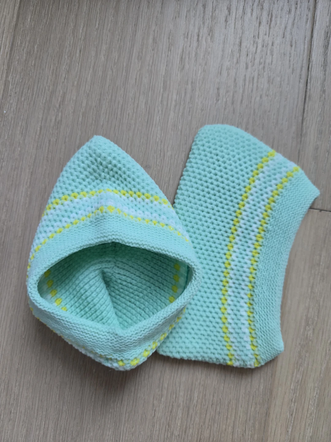 Mint Green Knit Fingerless Gloves/Hand Warmers - photo 3