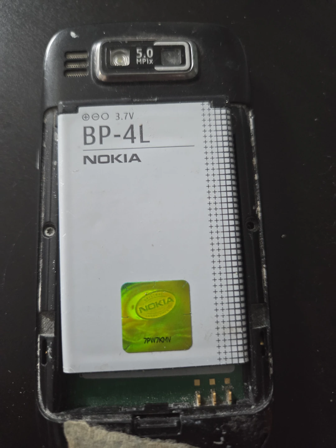 Nokia E72 Phone with BP-4L Battery