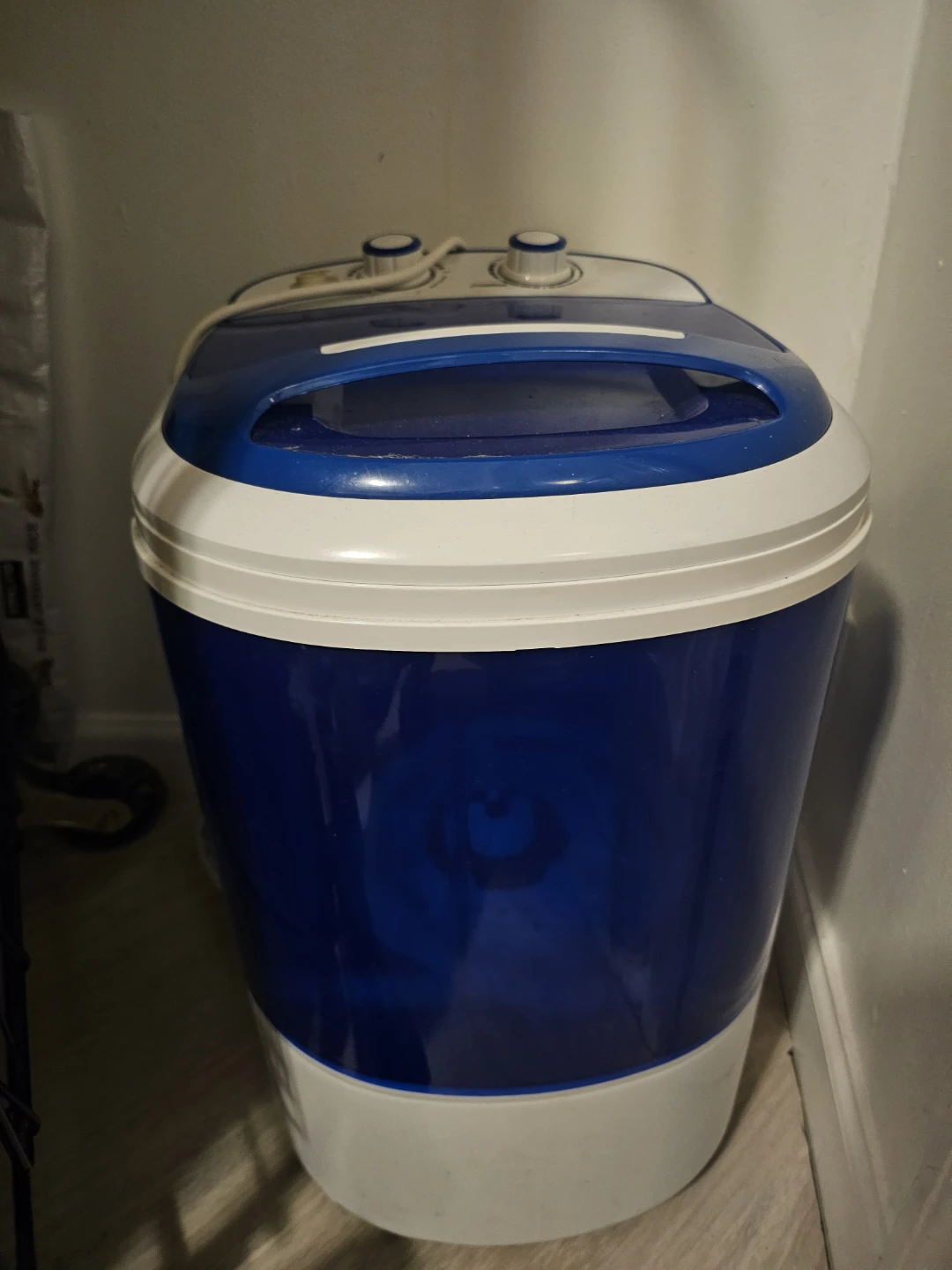 Portable Mini Washing Machine without a spin dryer basket