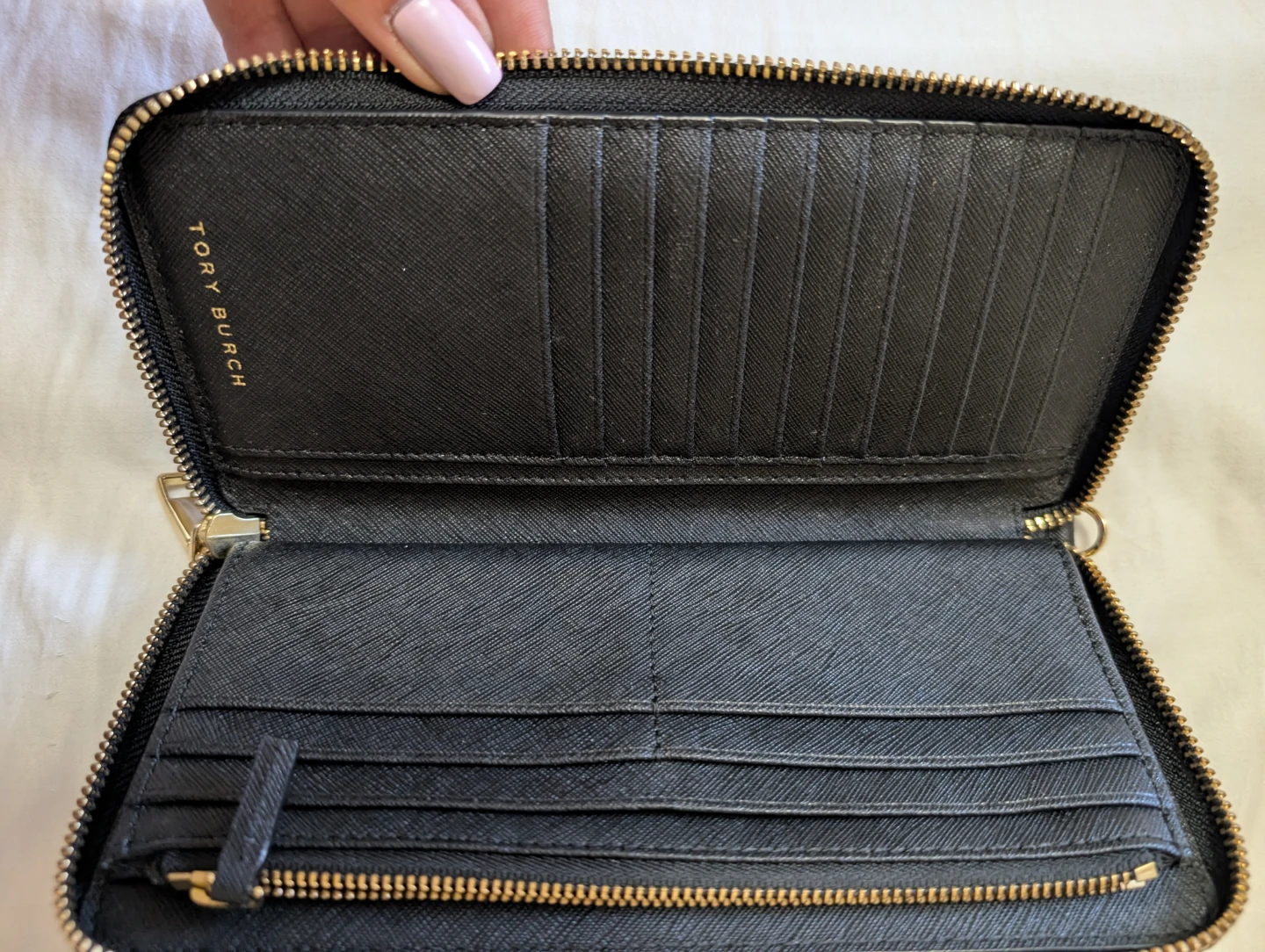 Tory Burch Black Saffiano Leather Zip Around Wallet - photo 3