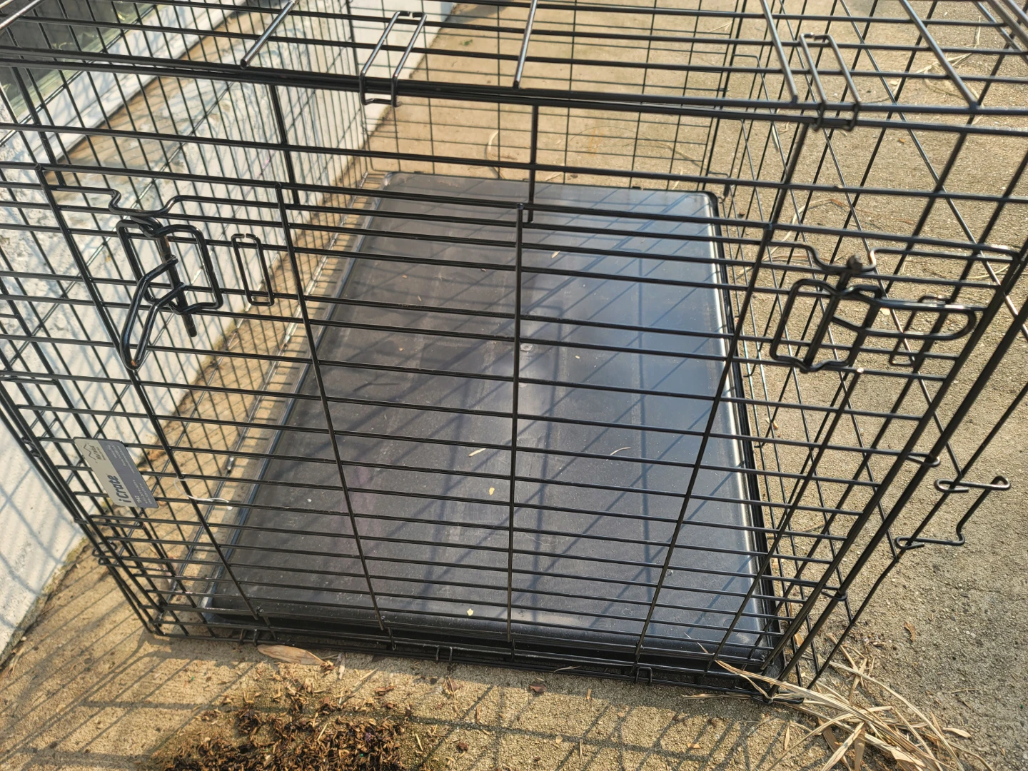 Extra large Wire Dog Crate with Black Tray - photo 2