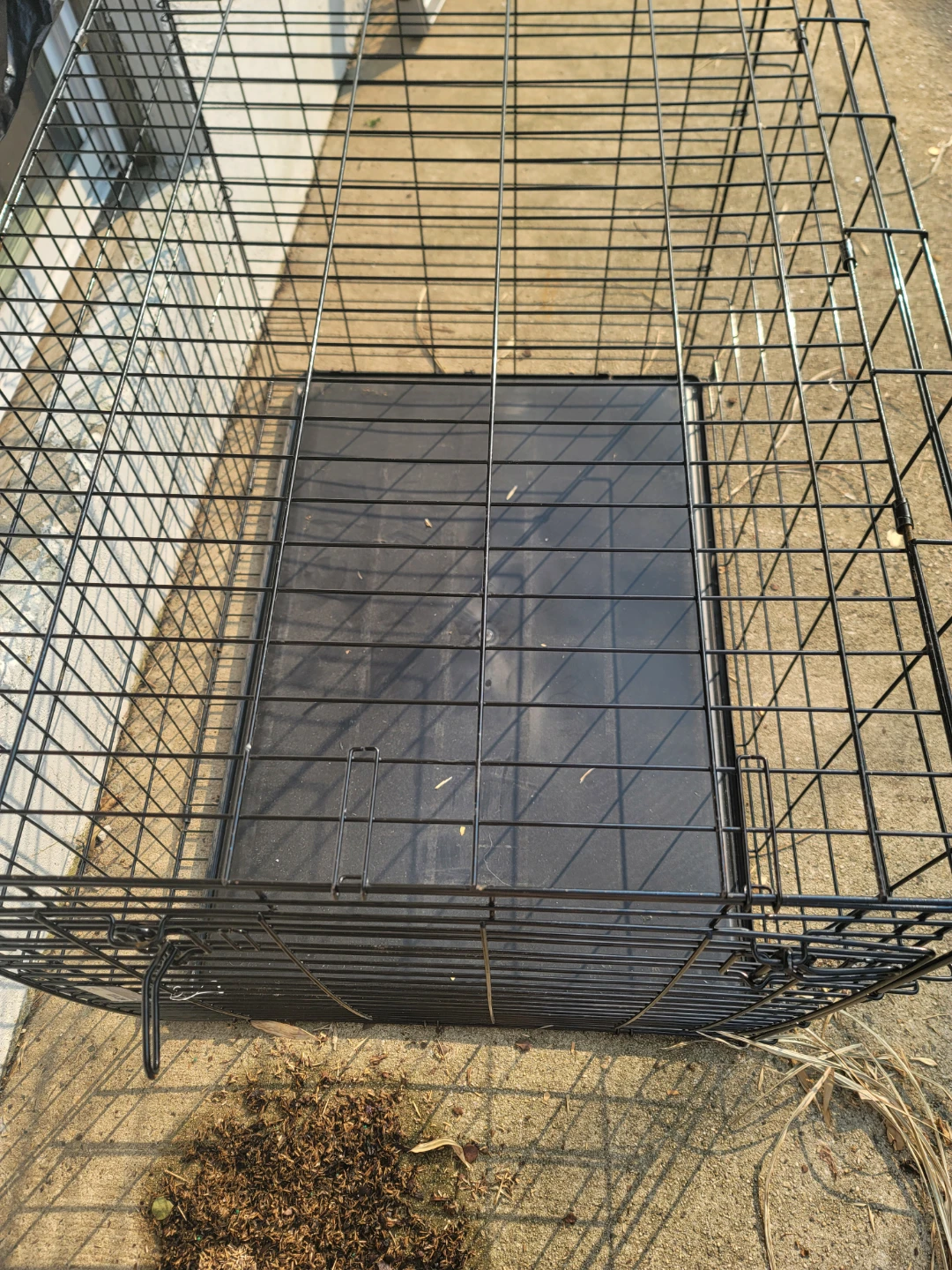 Extra large Wire Dog Crate with Black Tray - photo 3