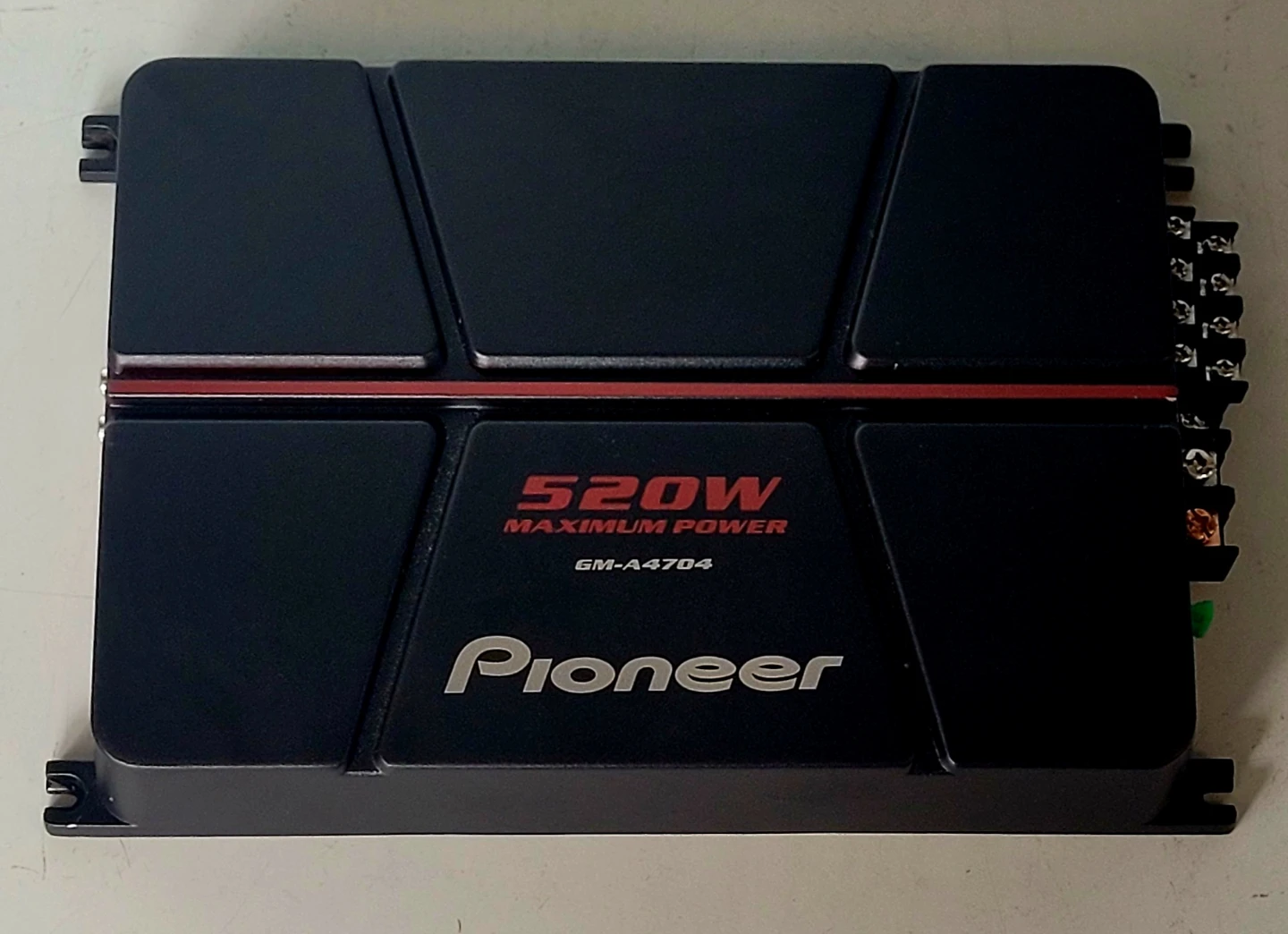 520W Pioneer Bridgeable 4 Channel Amplifier GM-4704 (32481895)