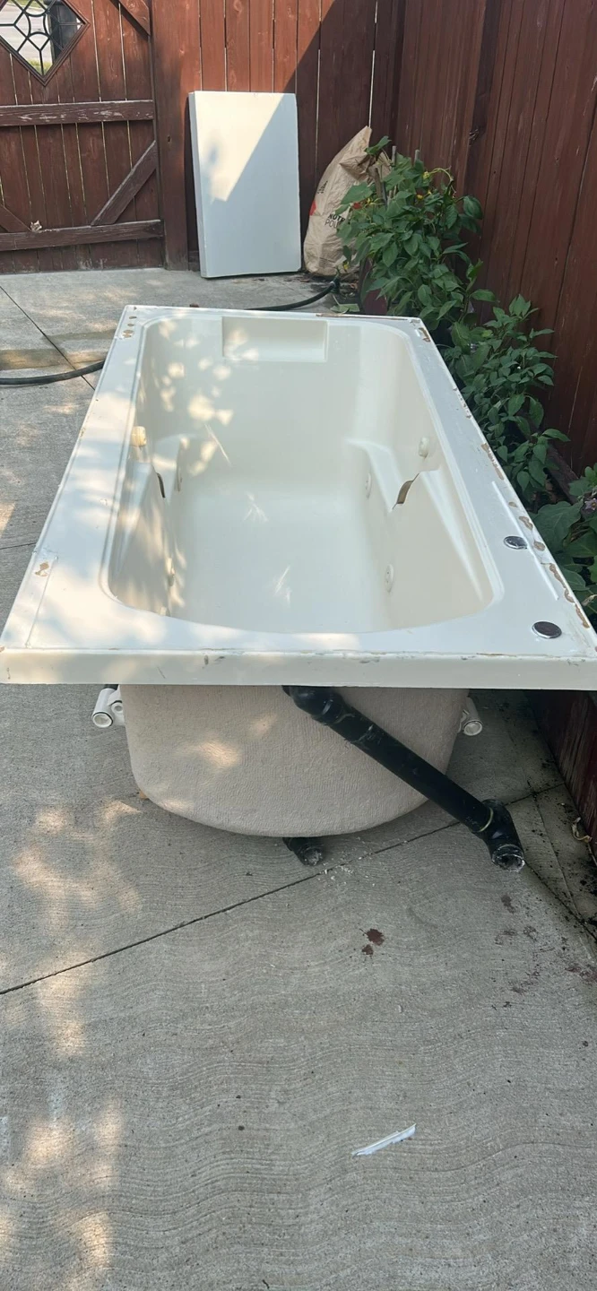 Jetted Bathtub
