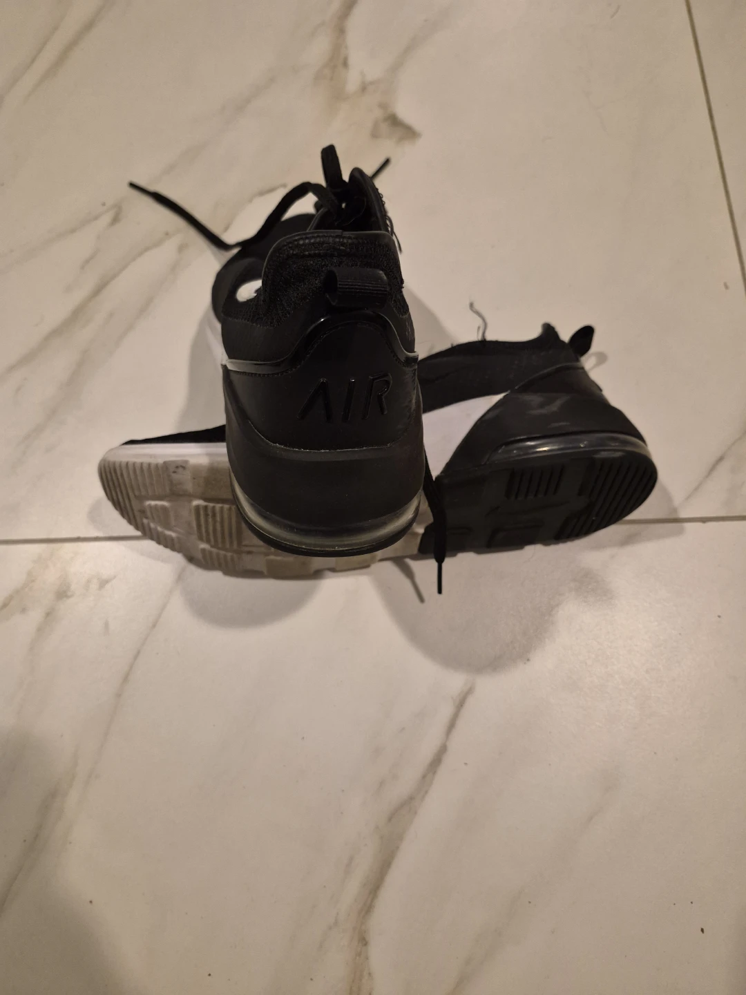 Nike Air Max running shoes - photo 2