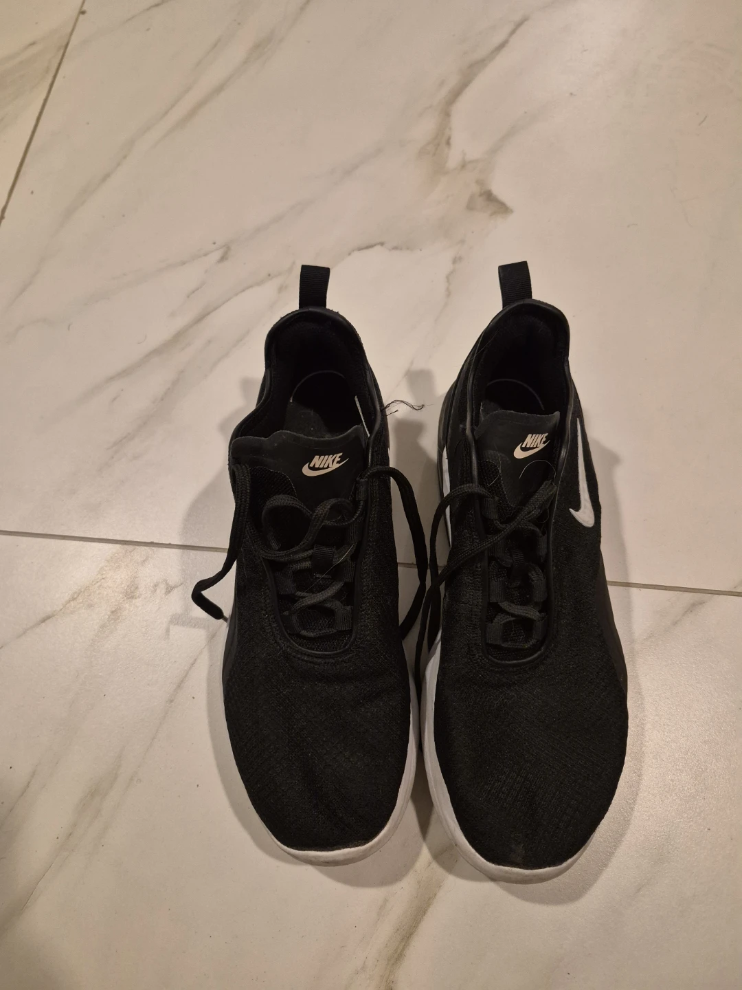 Nike Air Max running shoes - photo 3