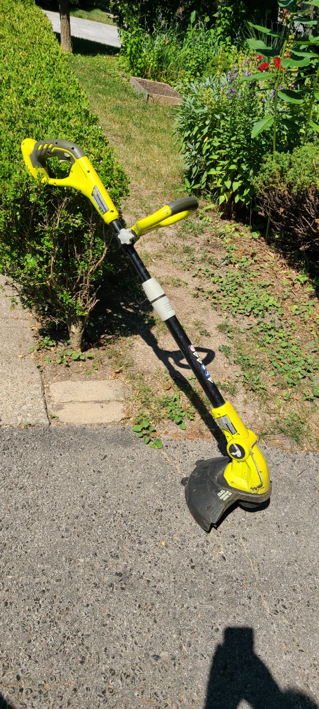RYOBI 18V Line / String Trimmer 12" - Tool Only, Good Condition - photo 2