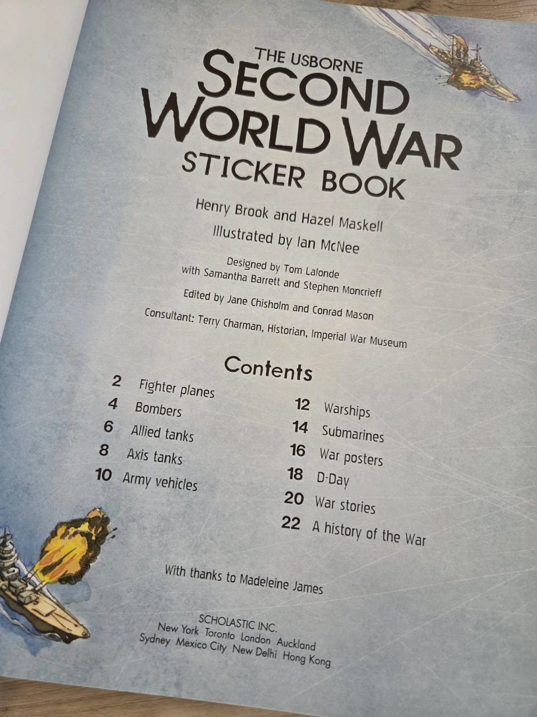The Usborne Second World War Sticker Book - photo 3