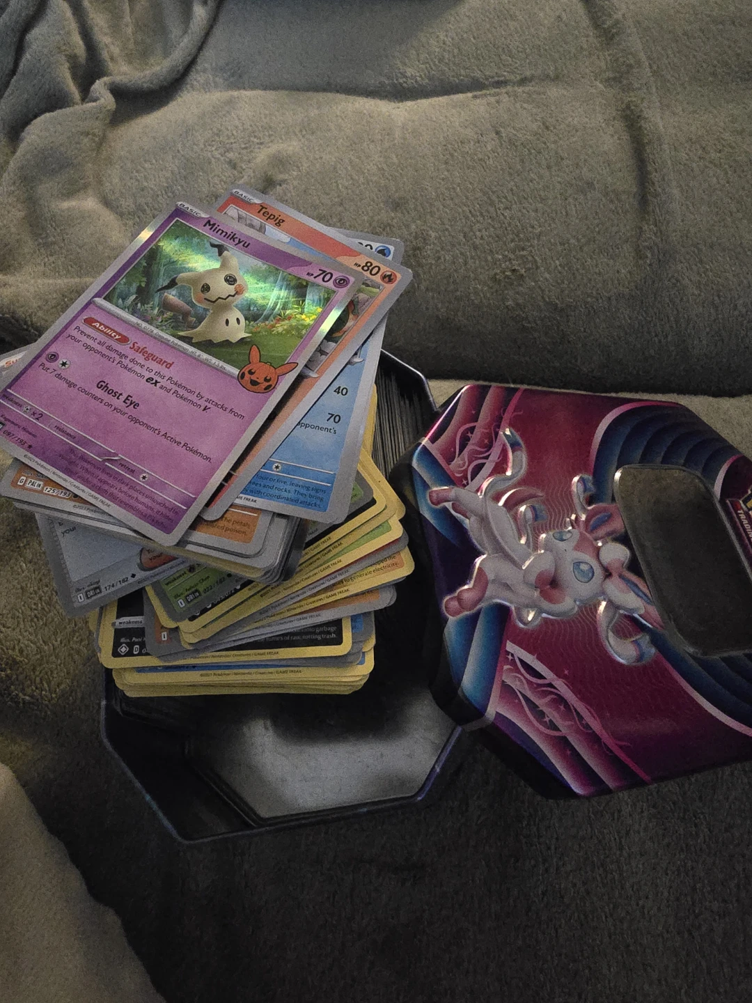 Pokemon 500 Cards Shiny and not shiny  with Tin - photo 3