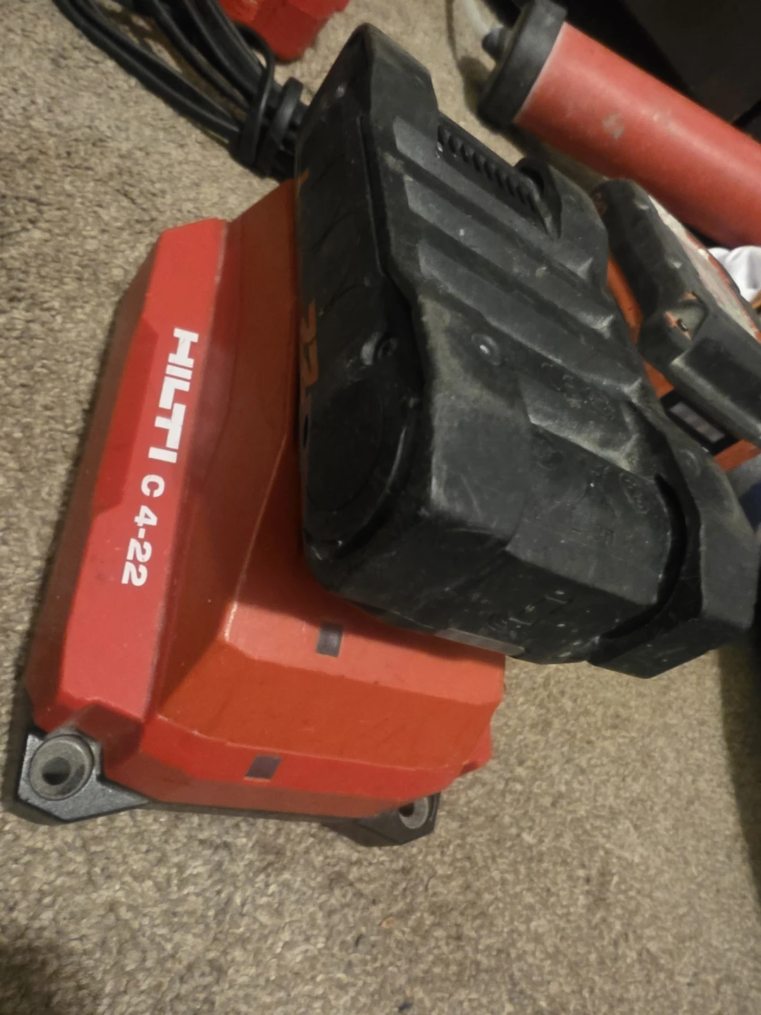 Hilti C 4-22 Battery Charger