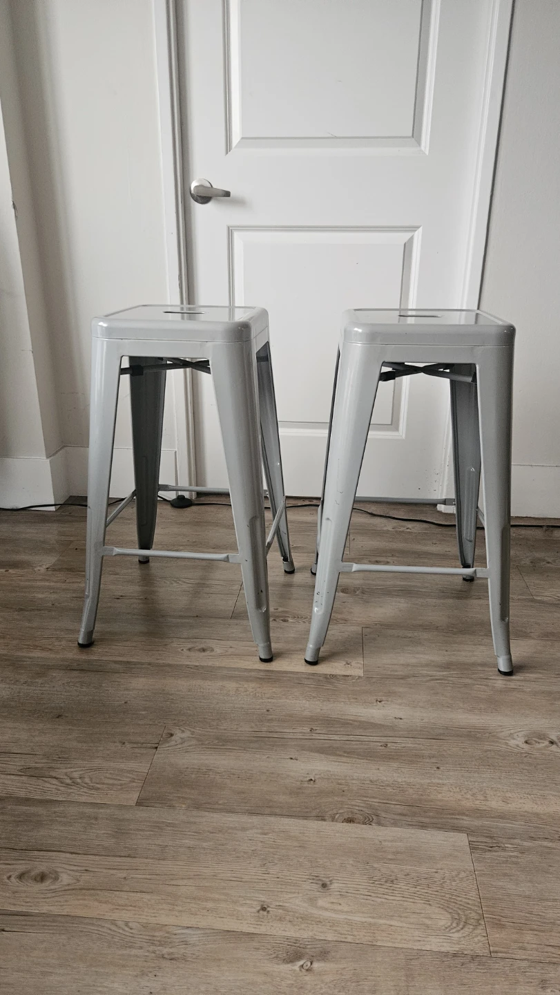 Set of 2 Grey Metal Bar Stools