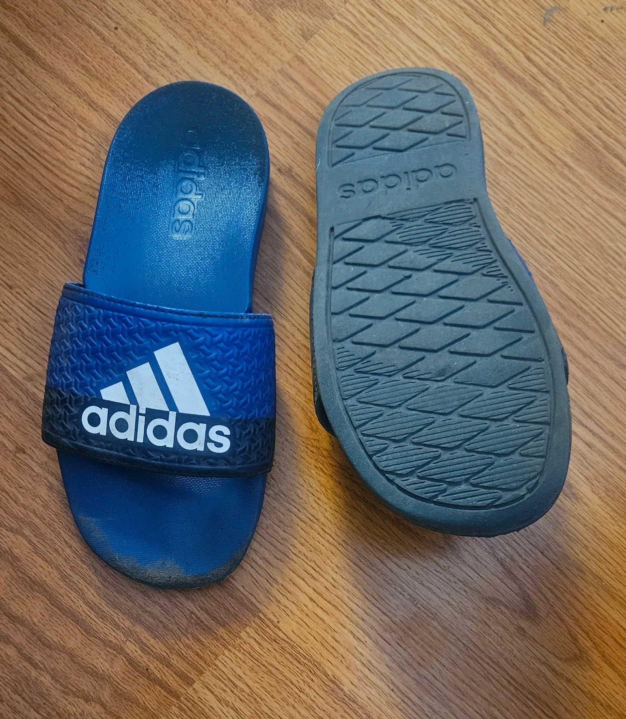 Kids Adidas Flip Flops Size 13 - photo 2