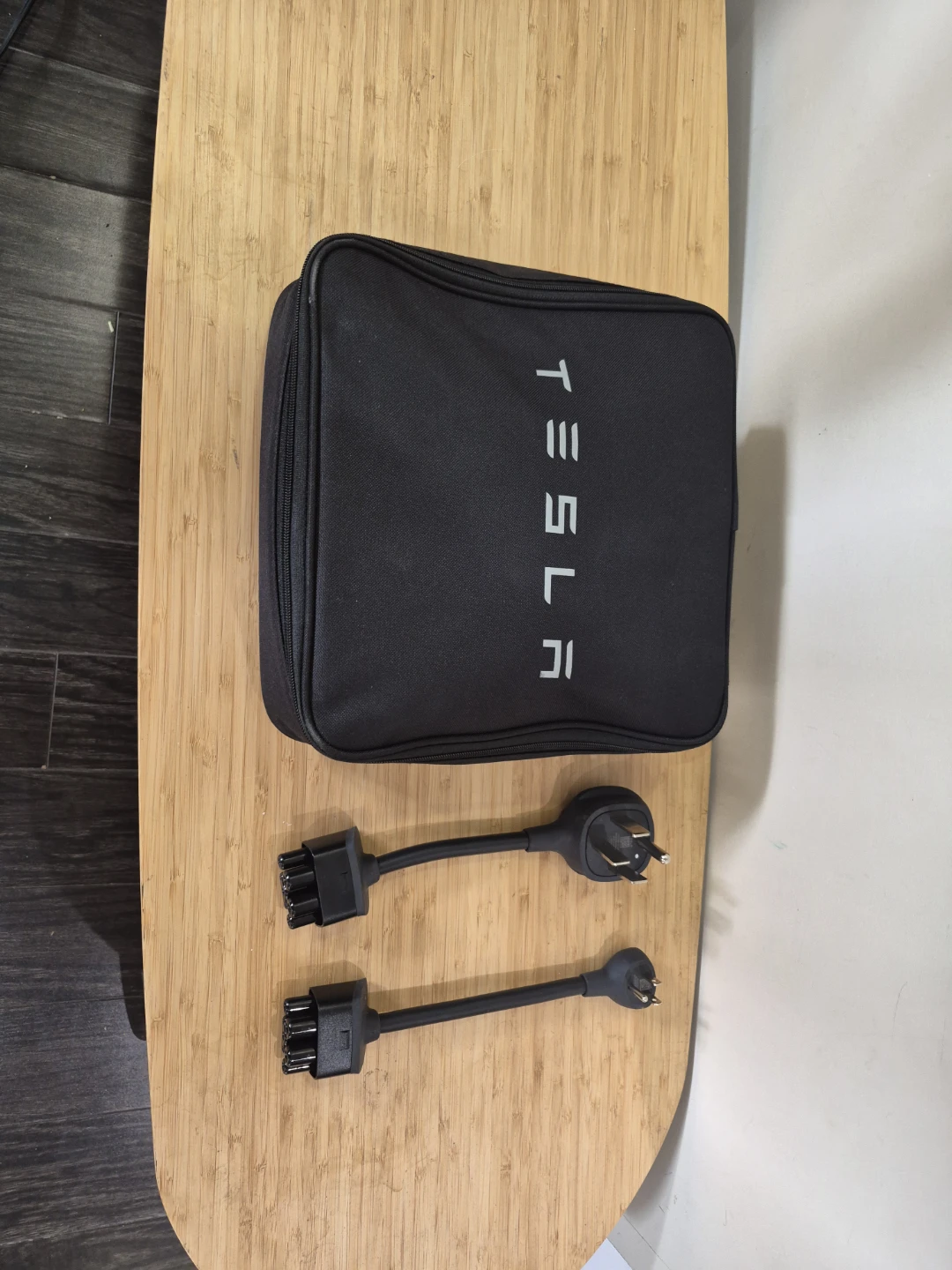 Tesla Mobile Connector with Adapters - photo 2