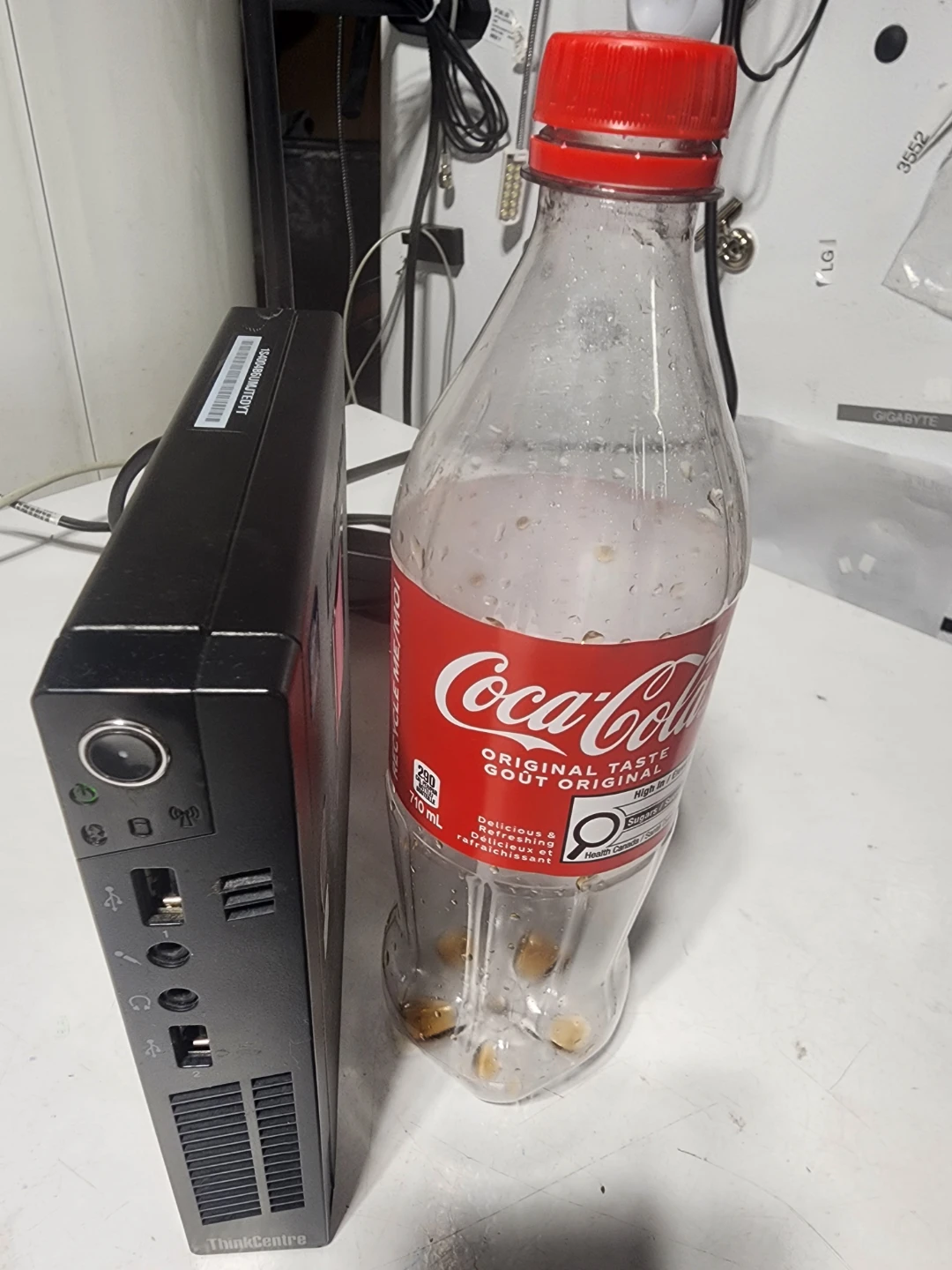 Lenovo ThinkCentre Mini PC - Intel Core i5 - photo 2