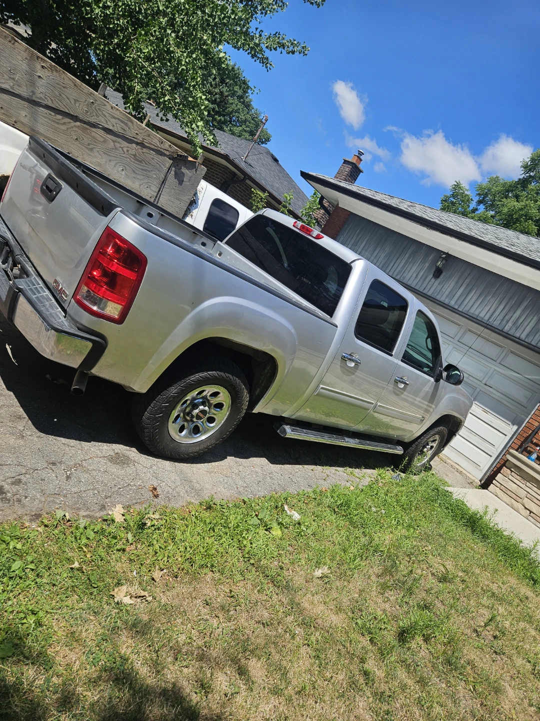 GMC Sierra 1500 Pickup Truck - photo 2