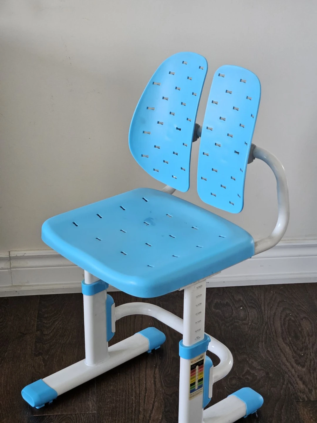 Adjustable Kids Study Desk and Chair Set - Blue - photo 5