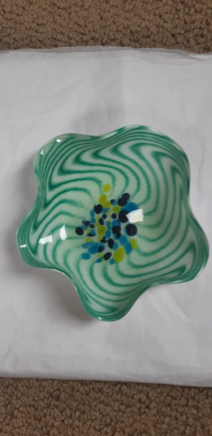 Set of 3 Beautiful Glass Items - photo 2