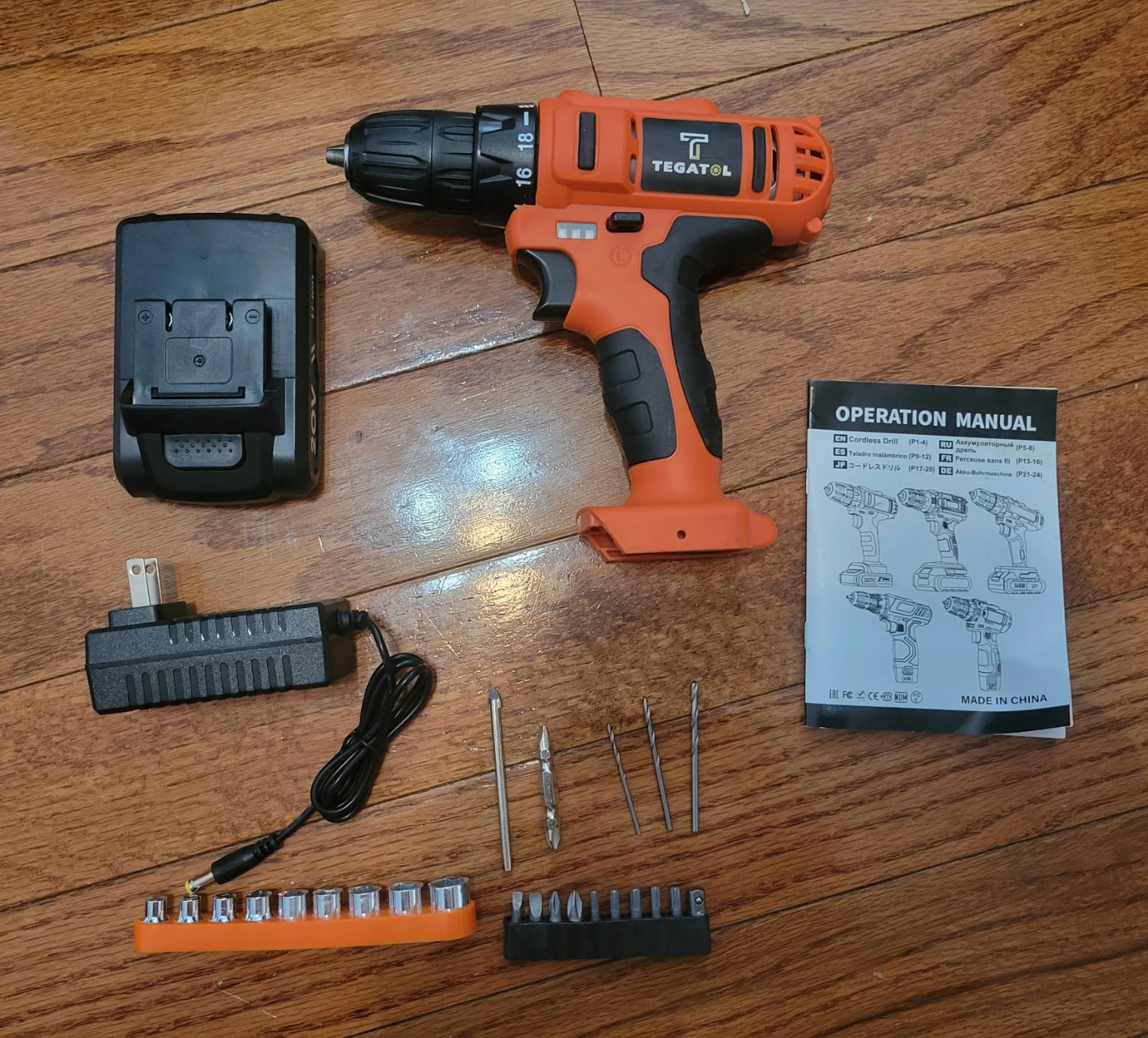 NEW TEGATOL CD-20AN 20V Cordless Drill Set