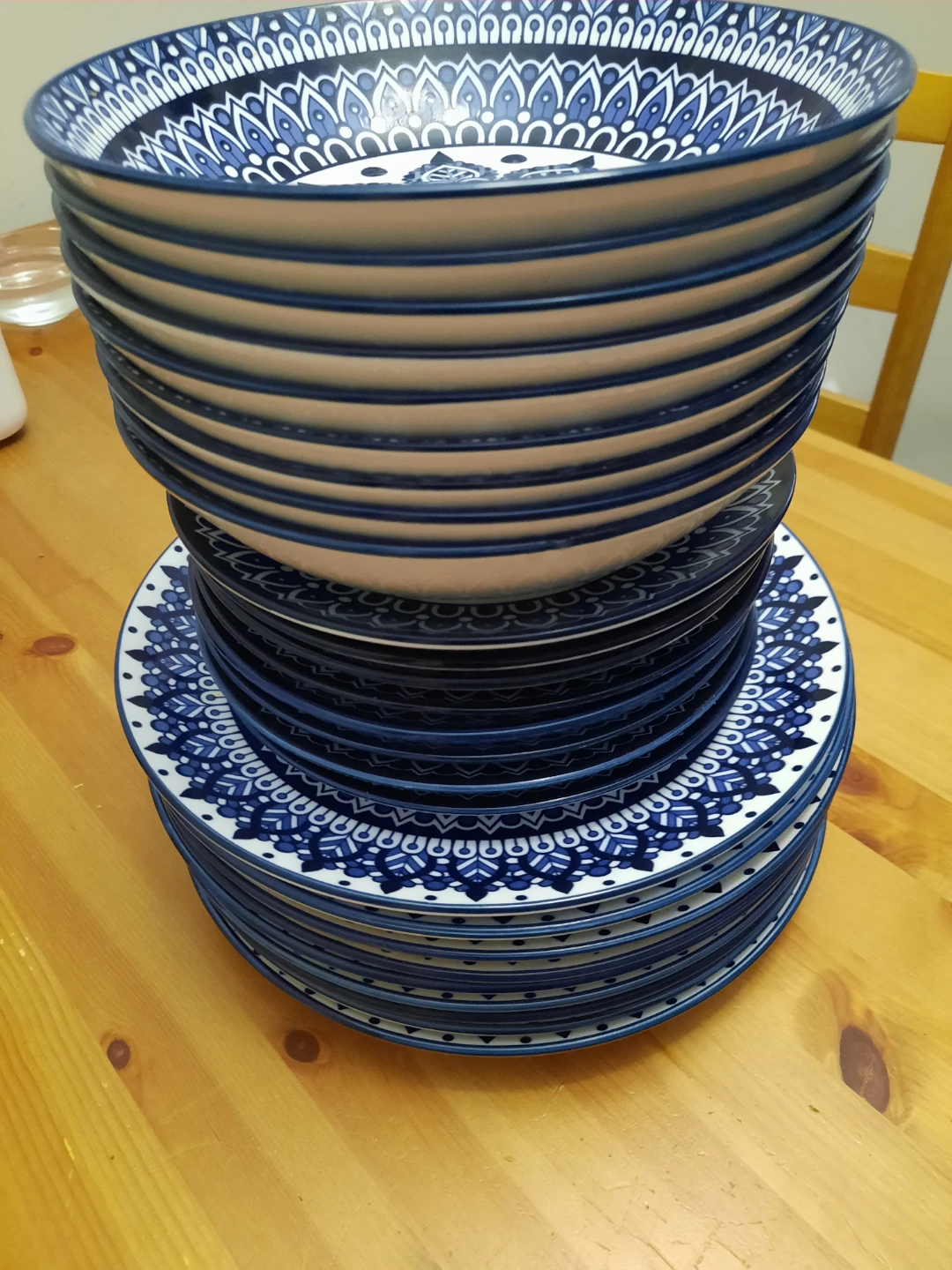 Blue and White Ceramic Dinnerware Set - photo 3