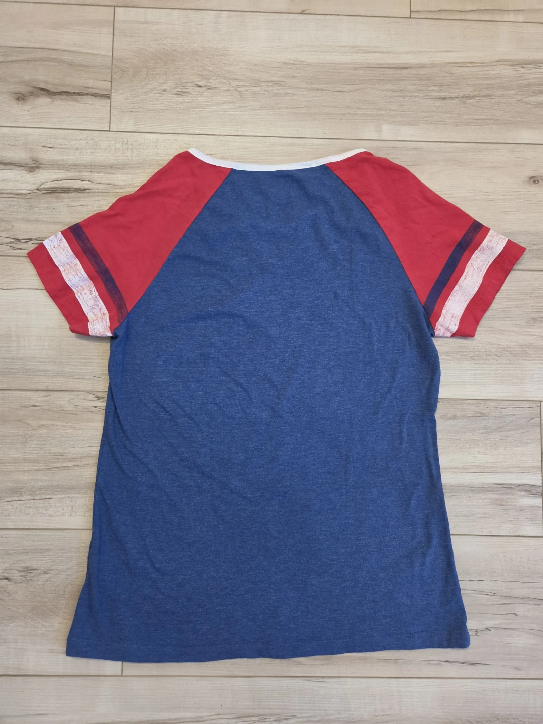 Chicago Cubs Raglan Women's T-Shirt Size L - photo 3
