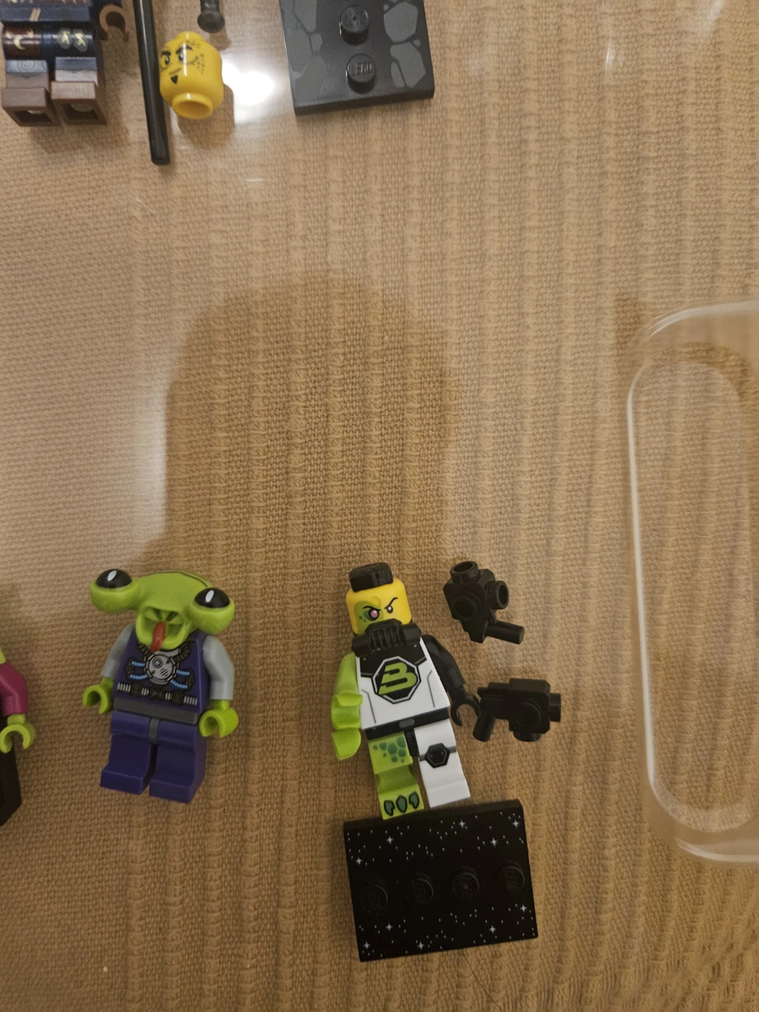 LEGO Minifigure Lot - photo 4
