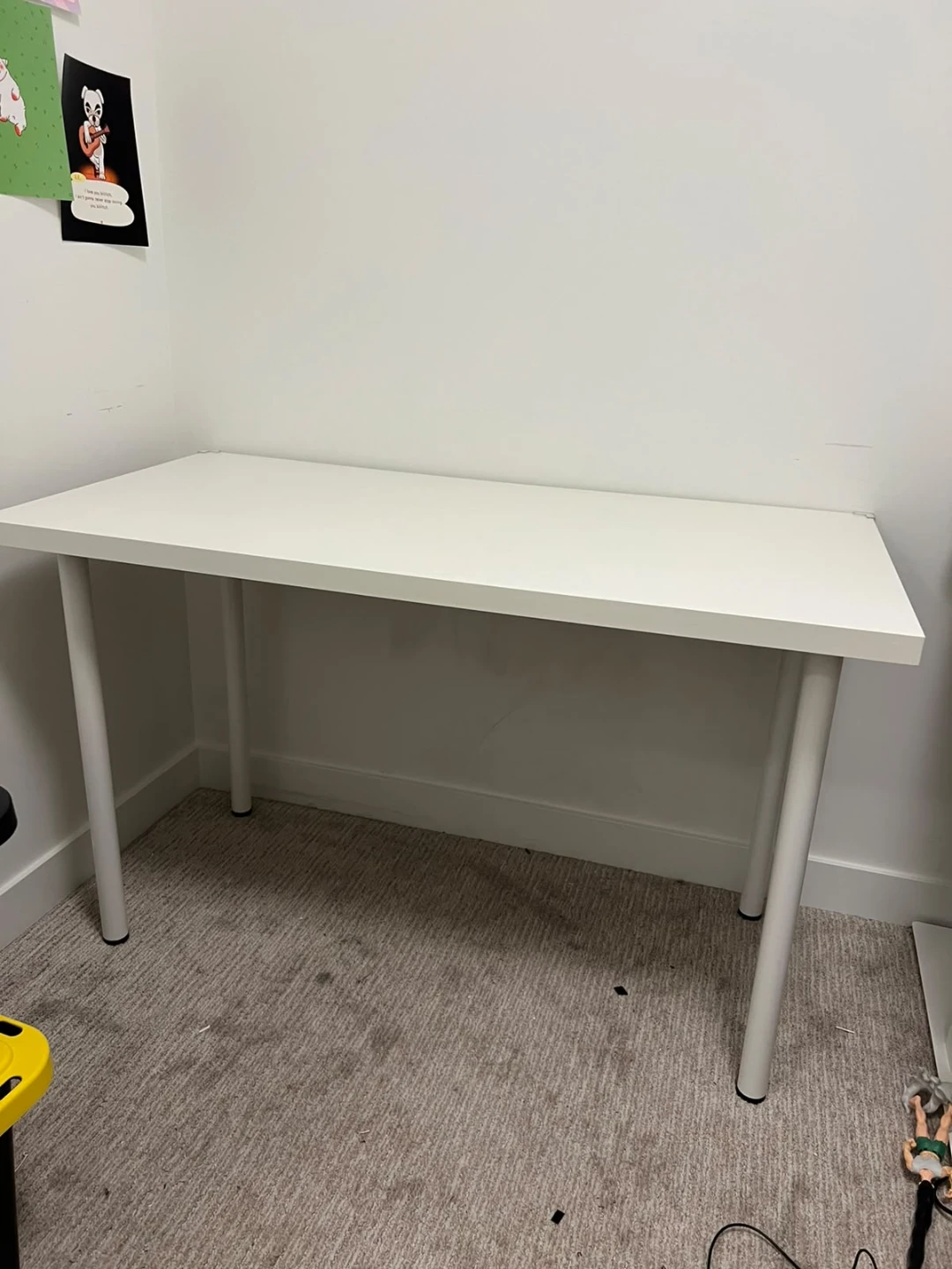 White Desk