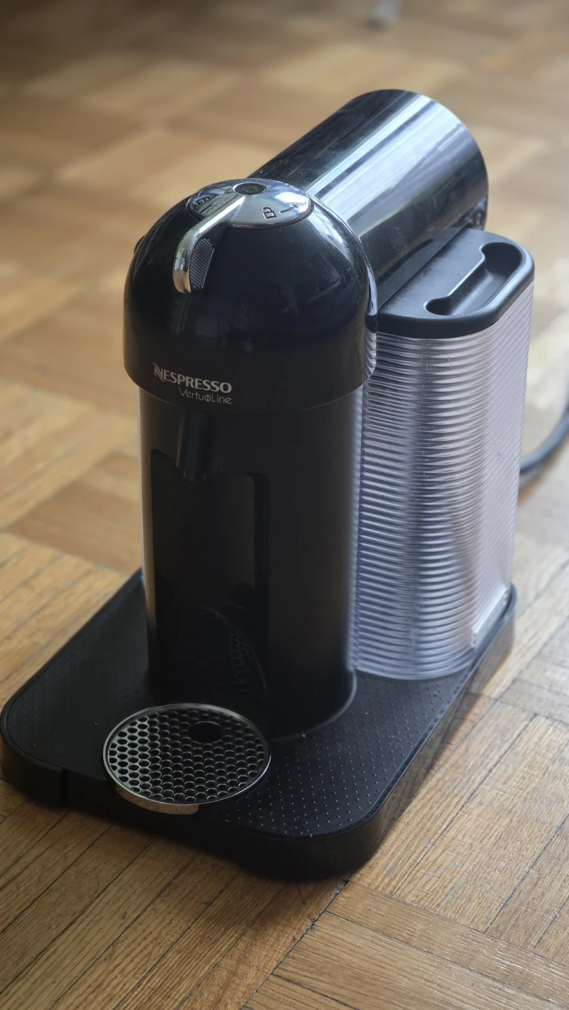 Nespresso VertuoLine Coffee Machine - photo 3