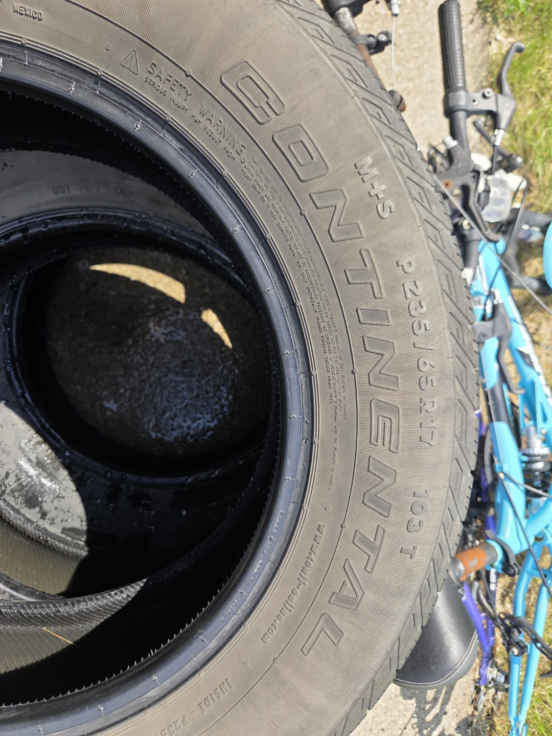 Continental P235/65R17 Tires (Set of 3