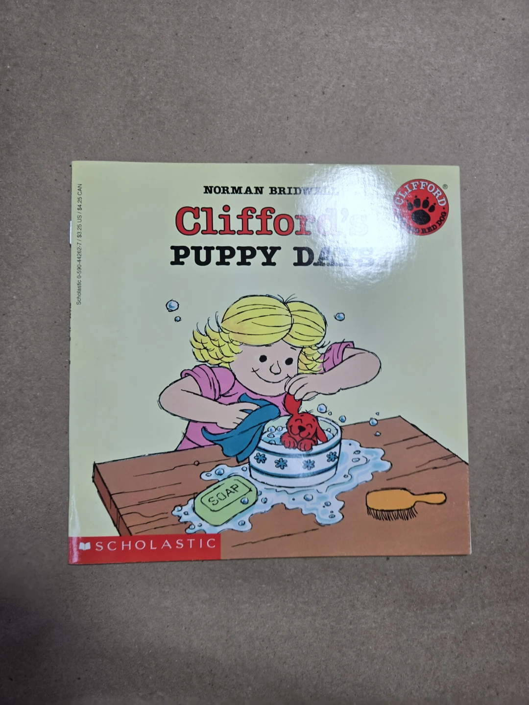 Lot of 20 Scholastic Children's Picture Books - photo 2