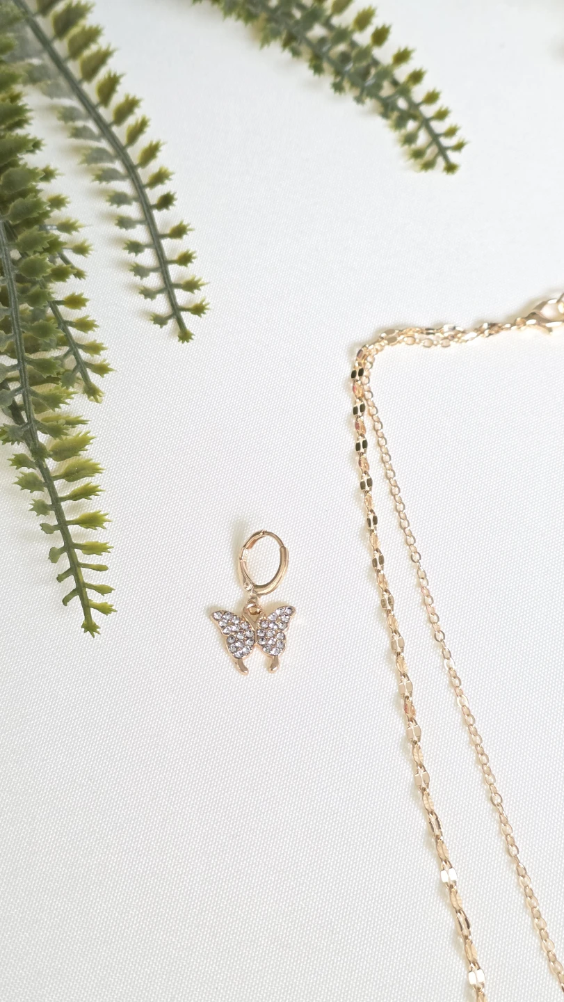 Gold butterfly necklace and earrings set - photo 3