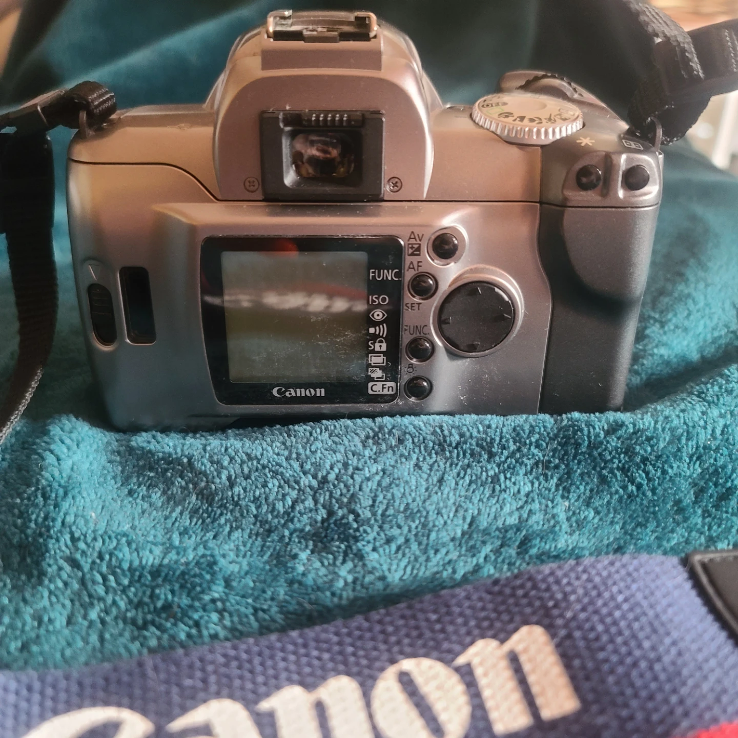 Canon EOS Rebel T2 Film Camera Kit - photo 4