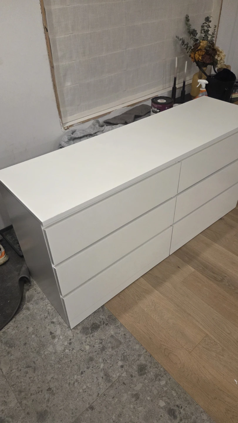 White 6-Drawer Dresser - photo 2