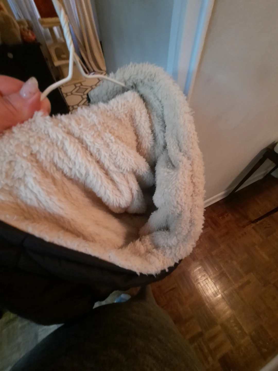 2 sided black Sherpa-Lined Puffer Coat - photo 4