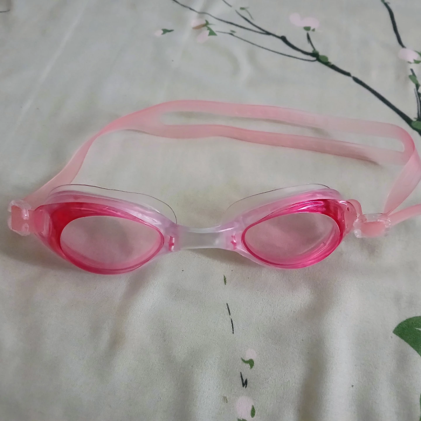 Pink Swimming Goggles