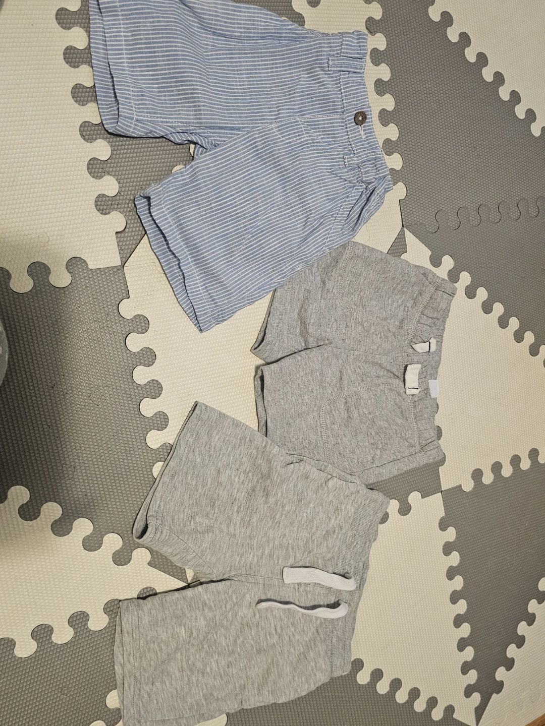 Kids Shorts Bundle 24m- 3t carter's and H&M