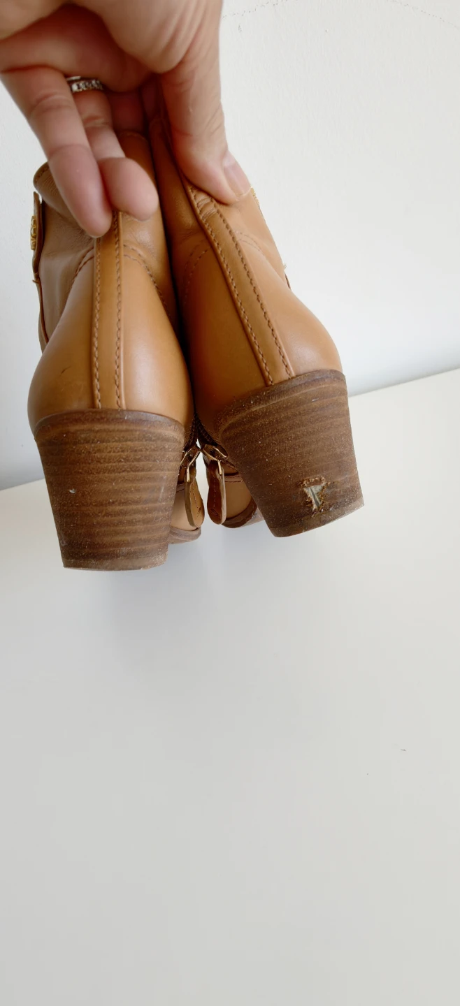 Tory Burch Brown Leather Ankle Boots - photo 4