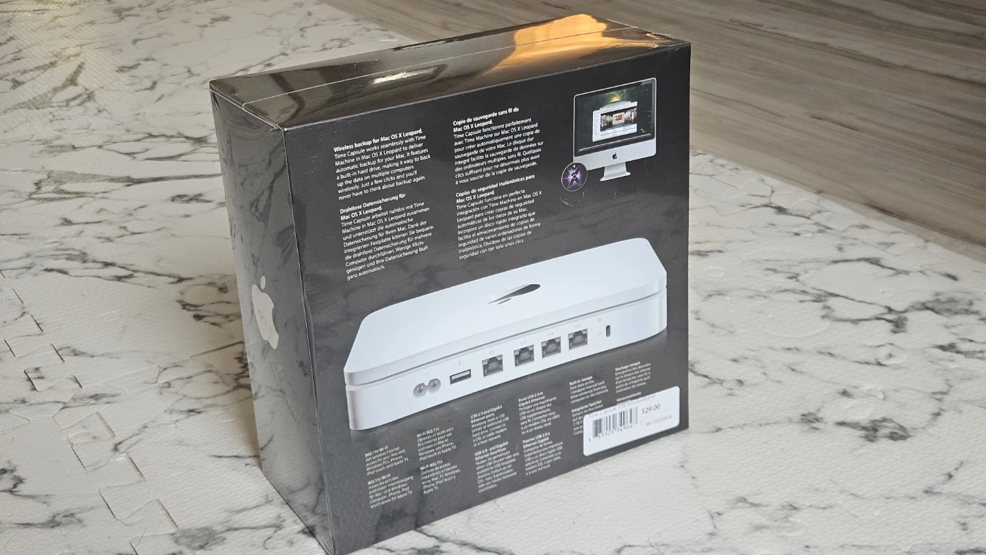 Apple Time Capsule 1TB Wireless Hard Drive Backup - photo 3