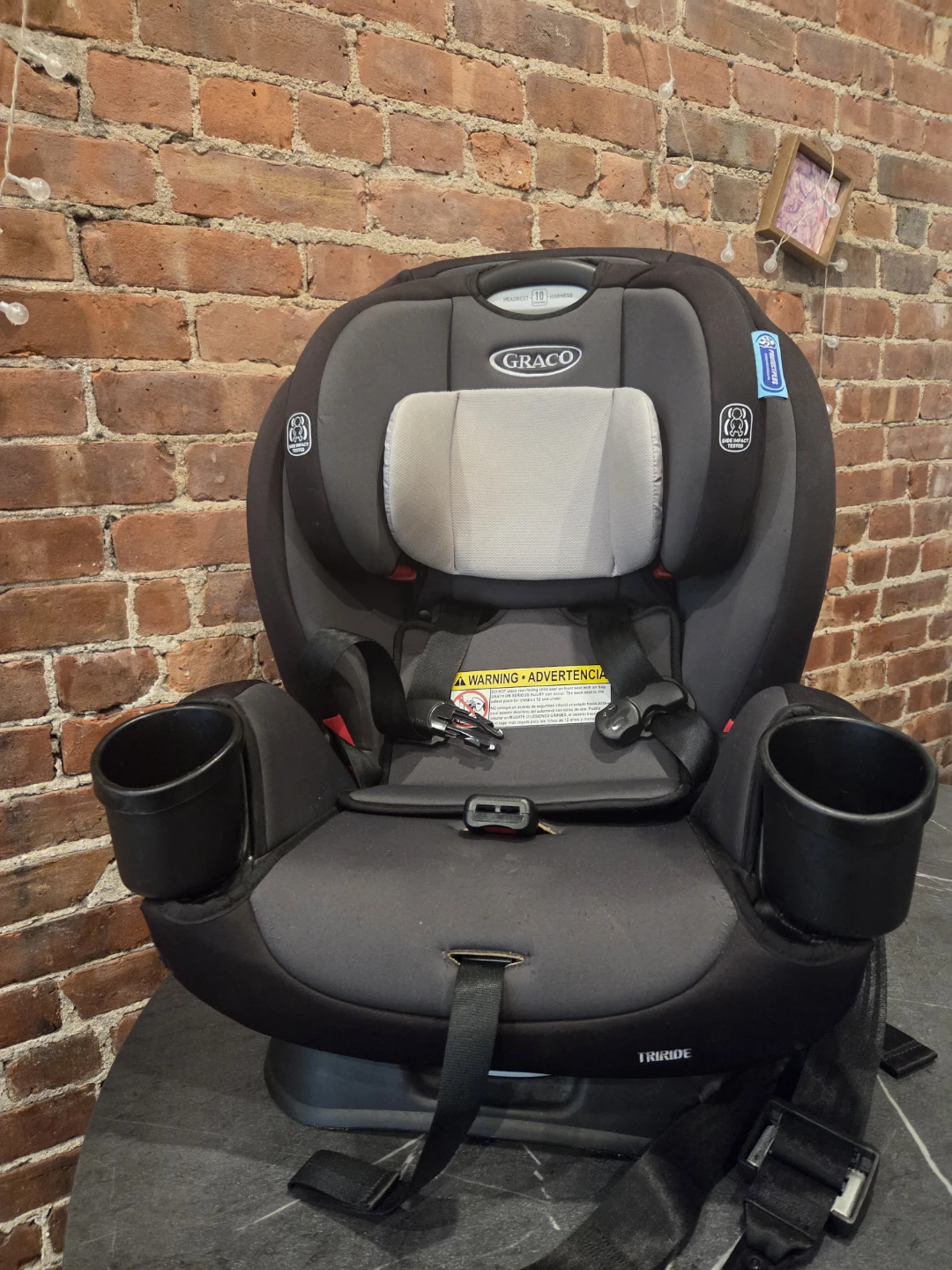 Car seat - photo 2