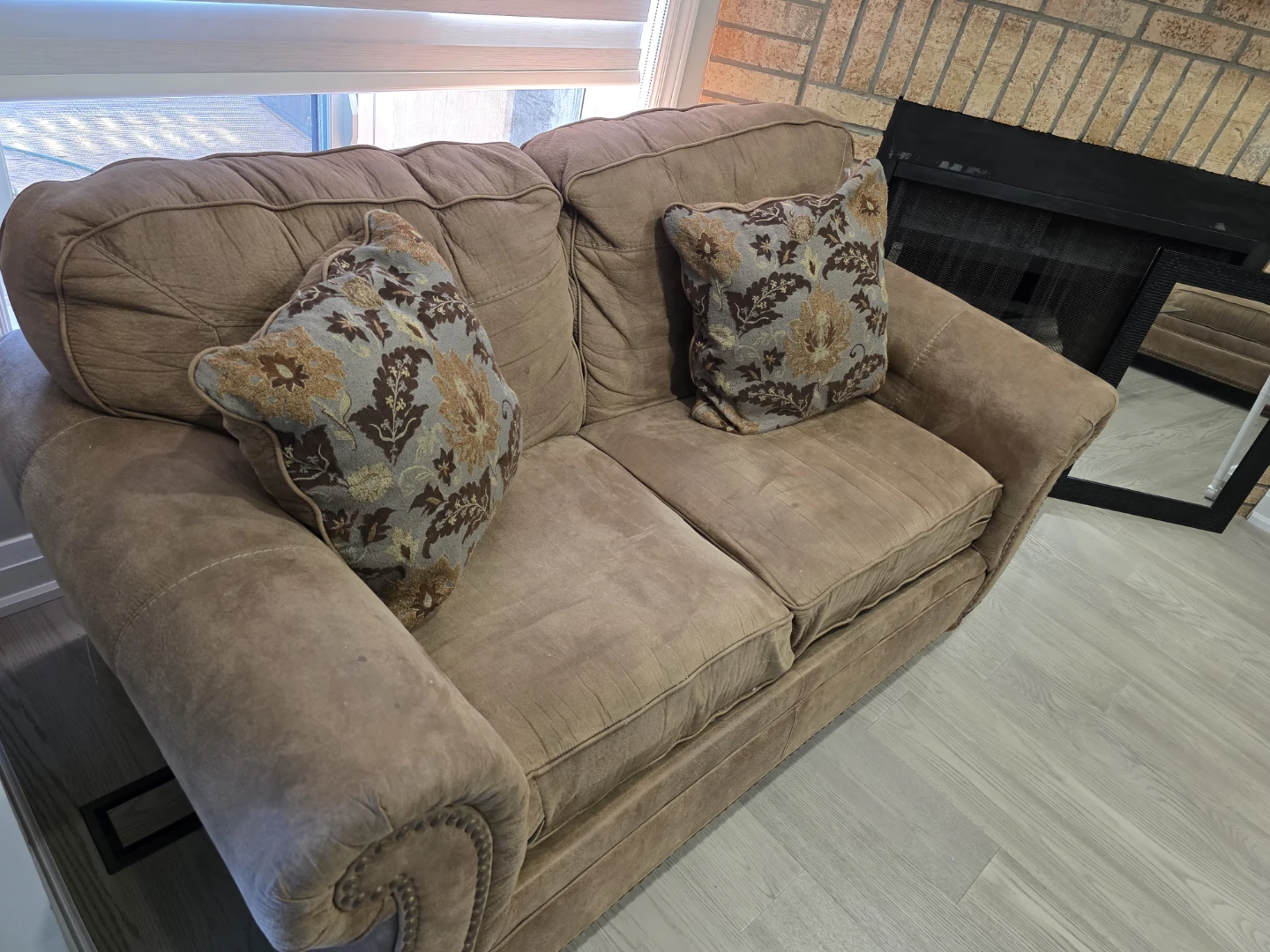 Stylish and cozy Sofa & love seat