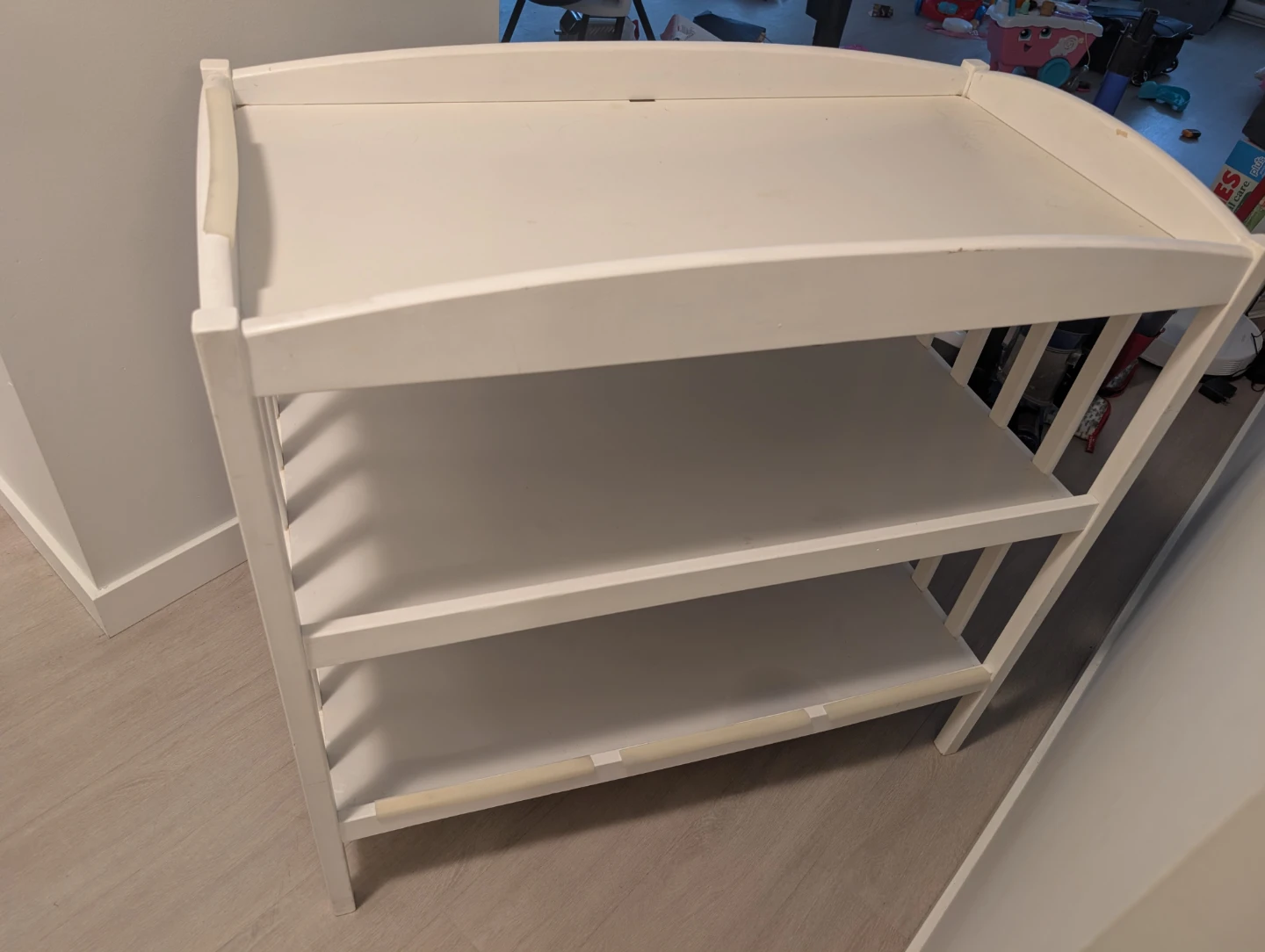 White Changing Table with Shelves - photo 4