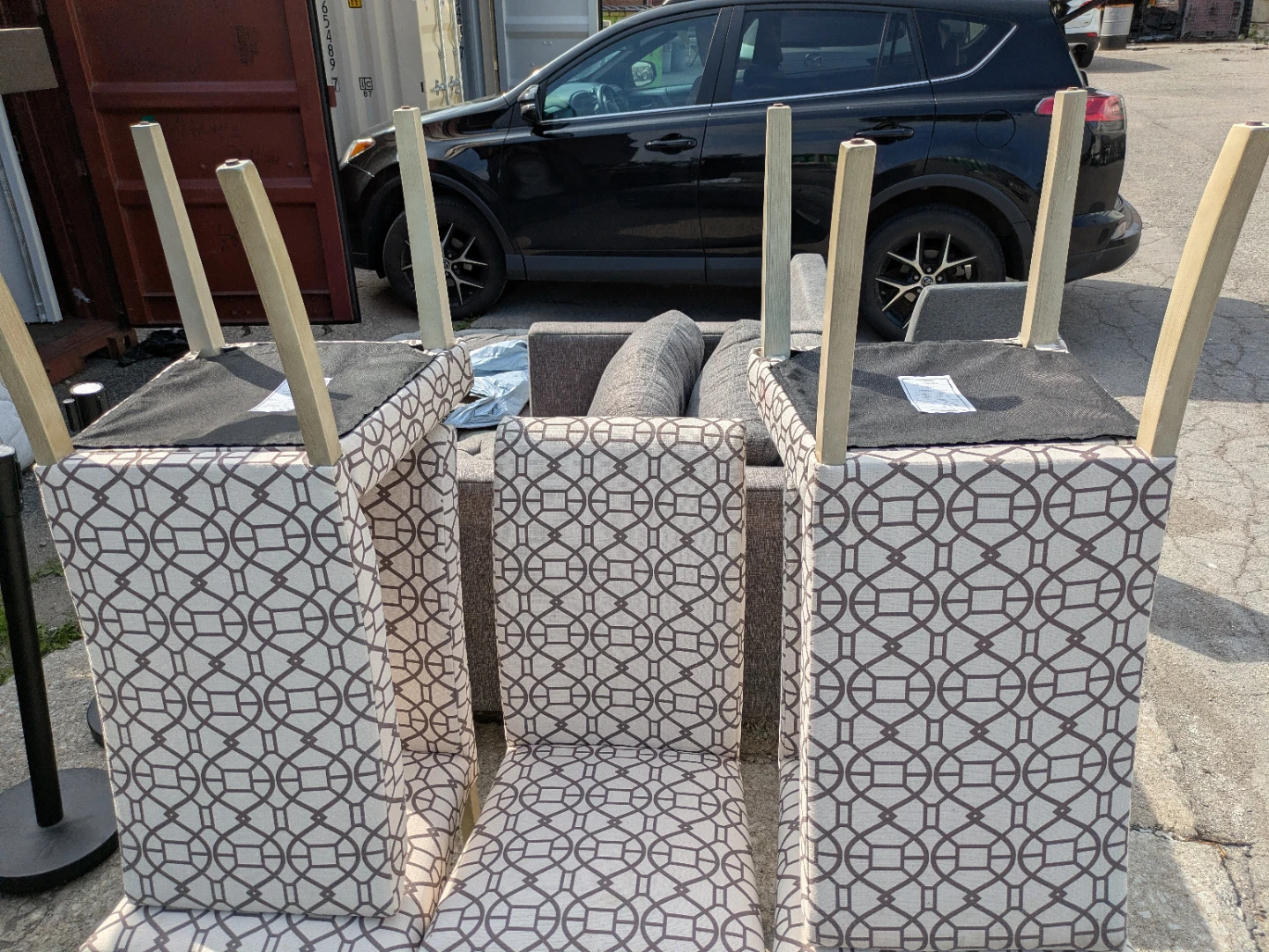 Dining Chair 5x (Can be sold separately) - photo 2
