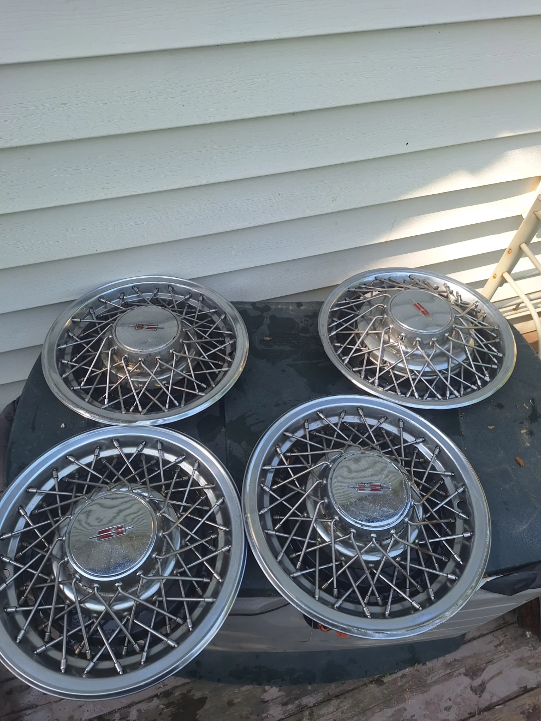 Oldsmobile Hubcaps (Set of 4)