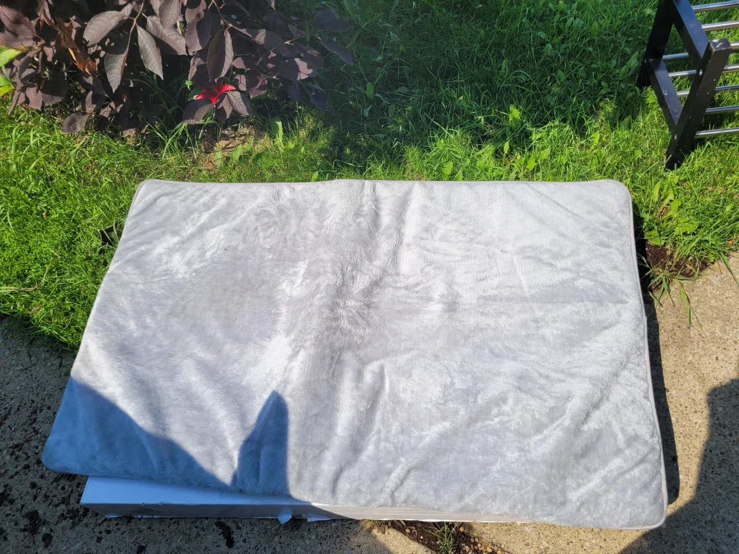 Grey Pet Bed Mat - photo 2