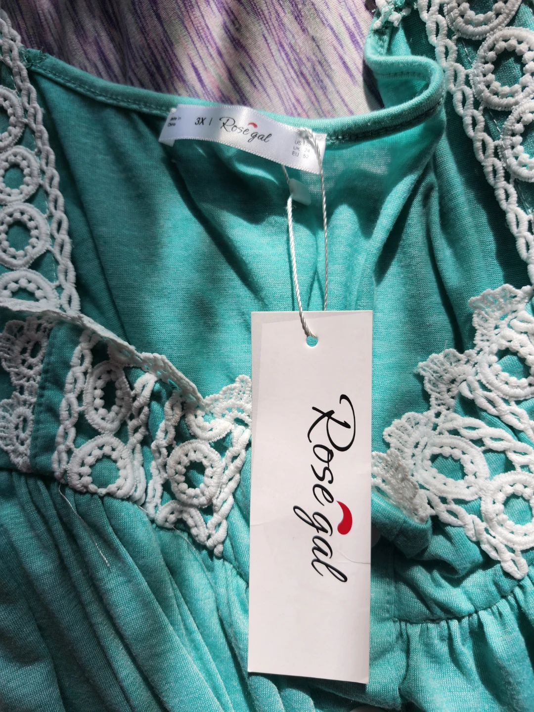 Rosegal Turquoise Lace Trim Tank Top - photo 3
