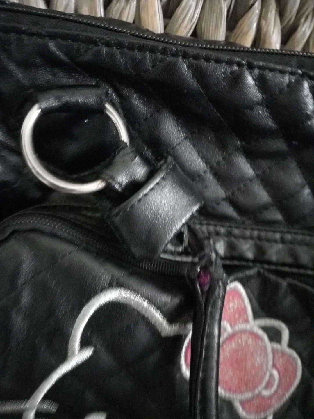 Hello Kitty Quilted Black Faux Leather Handbag - photo 2
