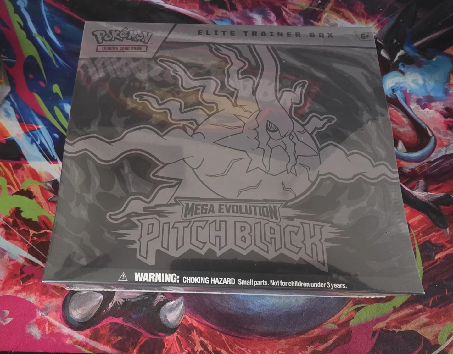 Pokemon Pitch black ETB