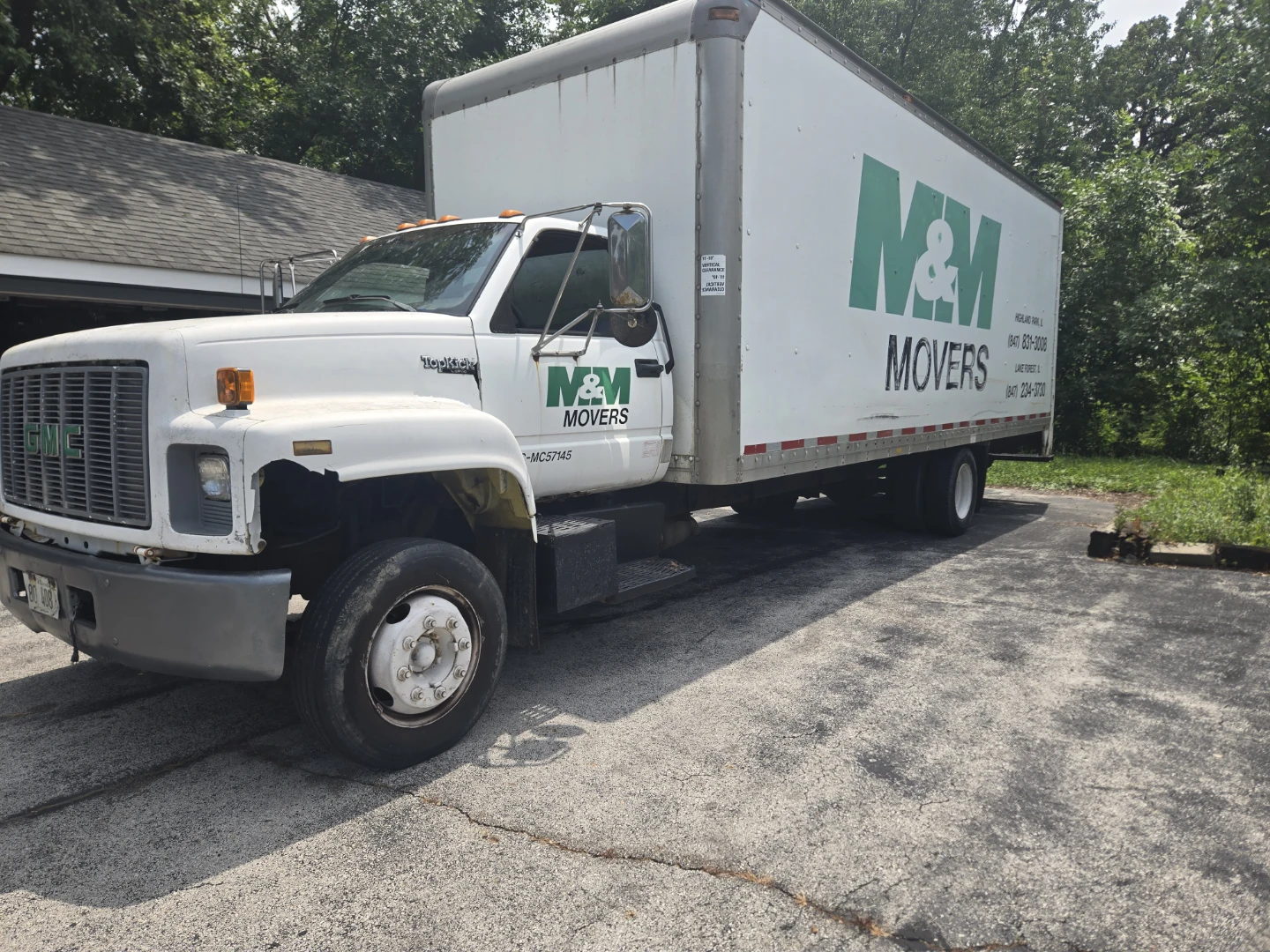 GMC Box Truck M&M Movers - photo 2