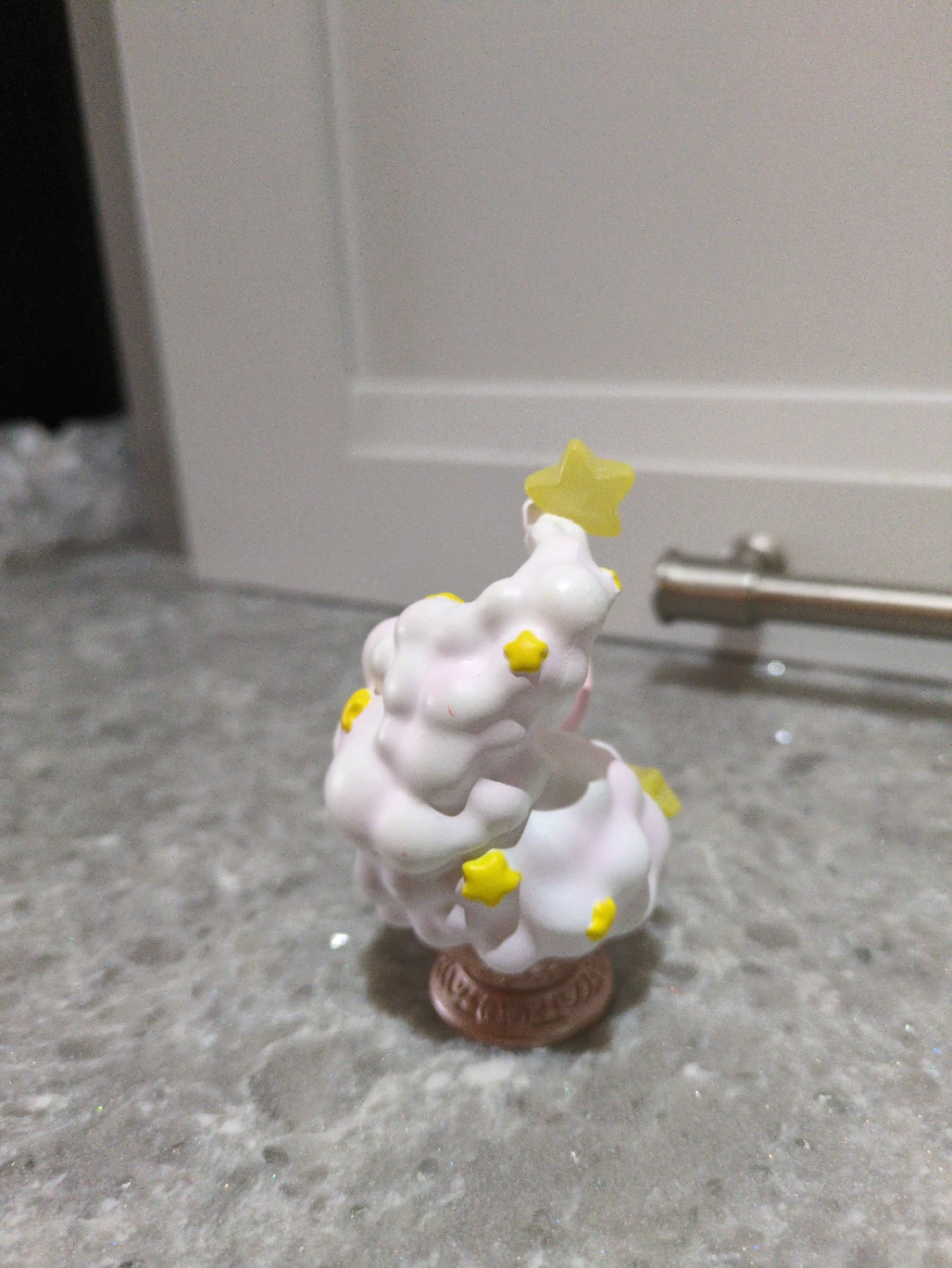 Pokemon Mew Figurine - photo 3